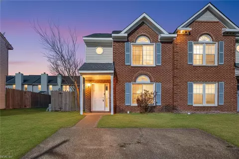 4212 Link Ct, Virginia Beach, VA 23462