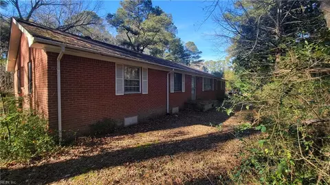 1465 Lotus Dr, Virginia Beach, VA 23456