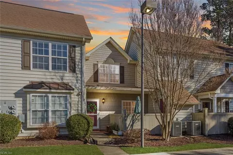 1709 Duntrune Gln, Williamsburg, VA 23188