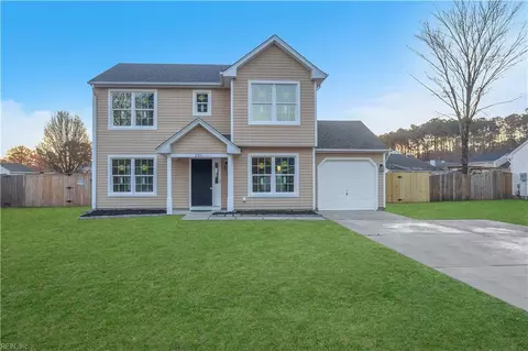 221 Gruen St, Chesapeake, VA 23323
