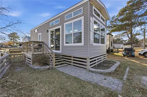103 Bluefish Ct, Currituck County, NC 27939
