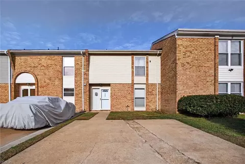 5366 Commons Ct, Virginia Beach, VA 23462