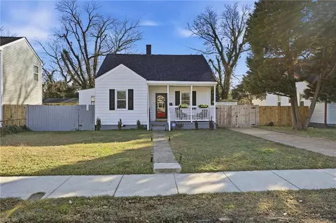 6361 Dove St, Norfolk, VA 23513