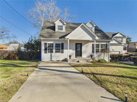 3148 Hyde Cir, Norfolk, VA 23513