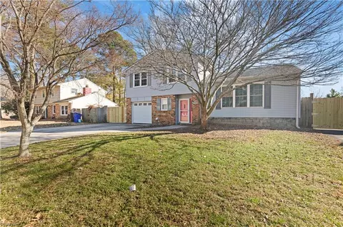 3233 Brookbridge Rd, Virginia Beach, VA 23452