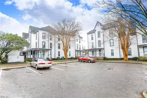 923 Green St, Portsmouth, VA 23704