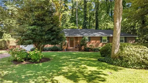3416 Green Holly Cres, Virginia Beach, VA 23452