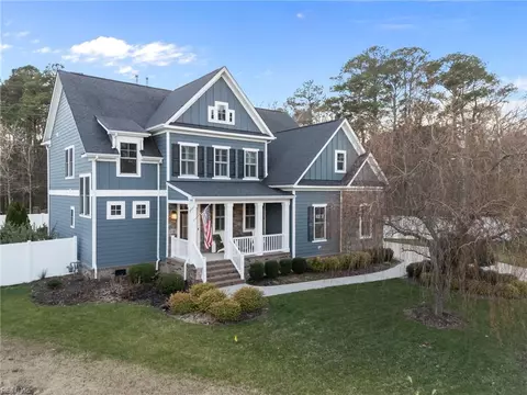 2701 Ashbys Bridge Ct, Virginia Beach, VA 23456
