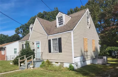 633 Sedgefield Dr, Newport News, VA 23605