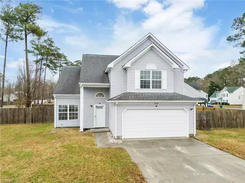2102 King St, Suffolk, VA 23434