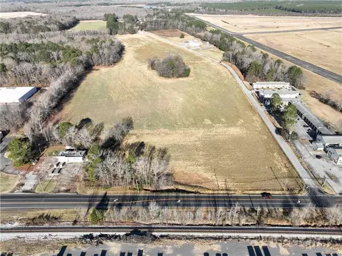 59 Ac Carrsville Hwy, Isle Of Wight County, VA 23851