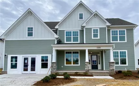1318 Sebastian Ct, Chesapeake, VA 23322