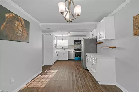 Dining - 820 Lemaster Ave, Hampton, VA 23669 photo 2 of 2