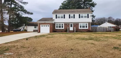 3716 Goose Bay Dr, Portsmouth, VA 23703