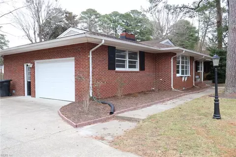 5008 Garner Ave, Portsmouth, VA 23703