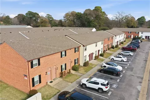 8534 Chesapeake Blvd, Norfolk, VA 23503