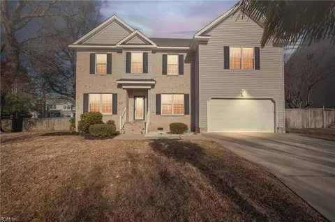 5444 Larissa Ct, Virginia Beach, VA 23464