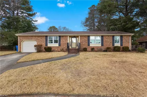 1749 Pattie Ln, Chesapeake, VA 23321