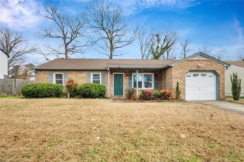 14214 Penrith Ln, Newport News, VA 23602