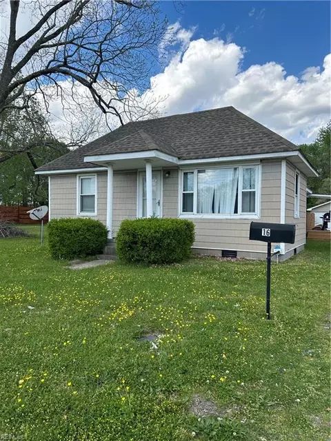 16 W Windsor Blvd, Windsor, VA 23487