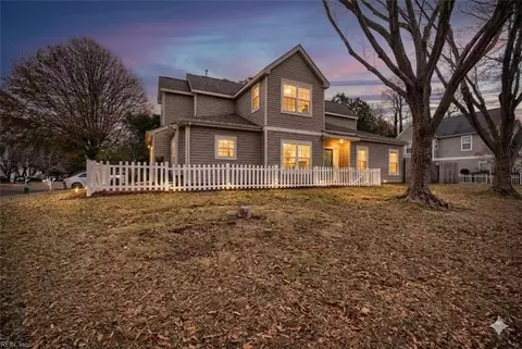 202 Sean Paul Ct, Newport News, VA 23602