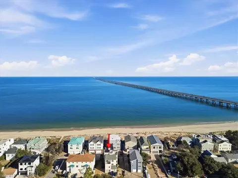 4936 Lauderdale Ave, Virginia Beach, VA 23455