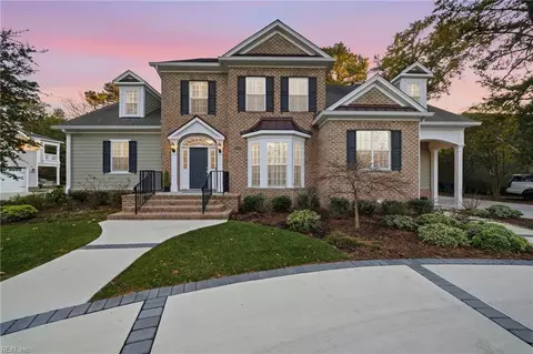 1121 Bay Colony Dr, Virginia Beach, VA 23451