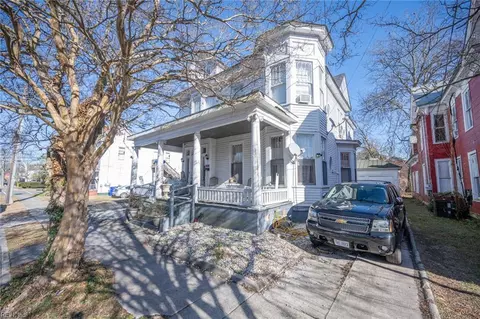 126 Chestnut St, Suffolk, VA 23434