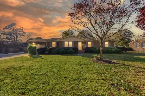 2848 Meadowview Rd, Chesapeake, VA 23321