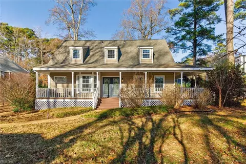79 Church Rd, Newport News, VA 23606