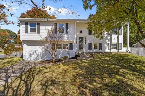 3724 Silina Dr, Virginia Beach, VA 23452