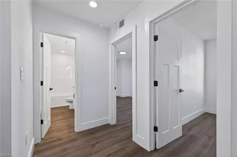 Entry Way - 3213 Shell Rd, Hampton, VA 23661 photo 5 of 6