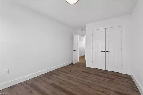 Bedroom - 3213 Shell Rd, Hampton, VA 23661 photo 6 of 9