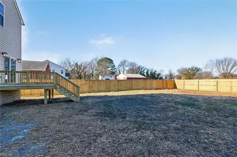 Exterior - 3213 Shell Rd, Hampton, VA 23661 photo 6 of 6