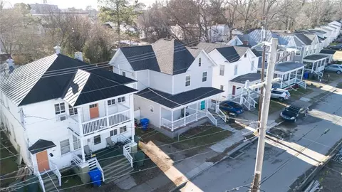303 Jackson St, Suffolk, VA 23434