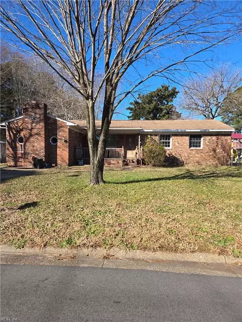 1628 Gaff Rd, Chesapeake, VA 23321