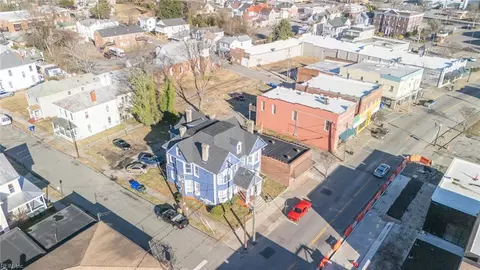 316 W Washington St, Suffolk, VA 23434