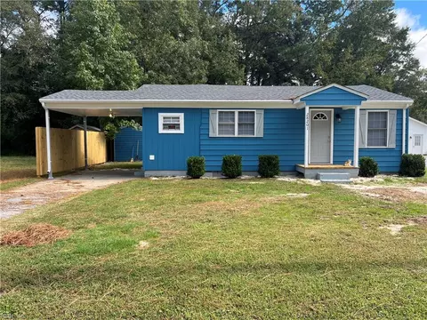 28201 Hemlock St, Franklin, VA 23851
