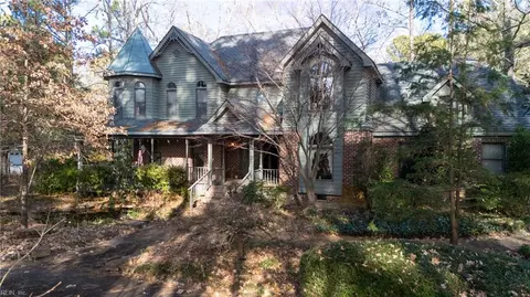 532 Margaret Dr, Chesapeake, VA 23322