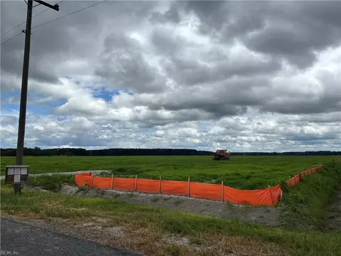 749 Bedford St, Chesapeake, VA 23322