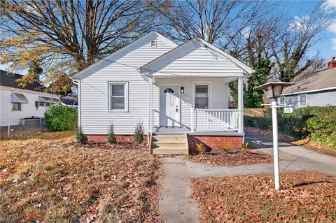 930 Hamilton Ave, Portsmouth, VA 23707
