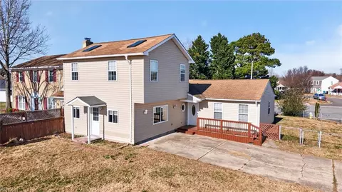 3300 Merion Ct, Virginia Beach, VA 23452