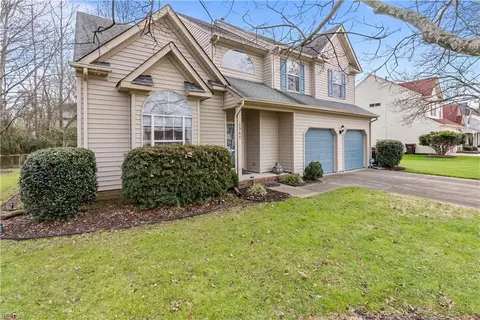 2967 Drum Point Cres, Chesapeake, VA 23321