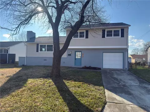 212 Breckinridge Ct, Hampton, VA 23666