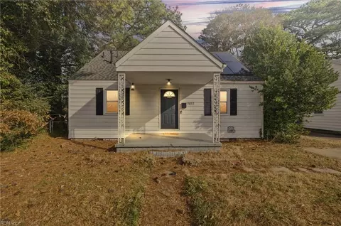 8052 E Glen Rd, Norfolk, VA 23505