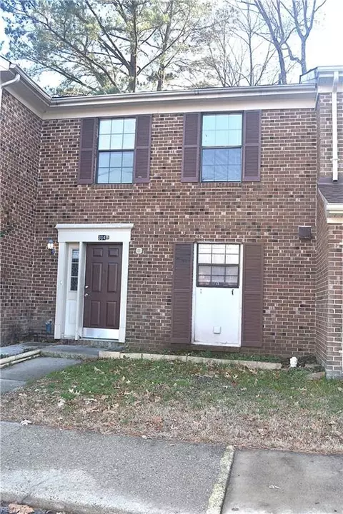 304 Circuit Ln #B, Newport News, VA 23608