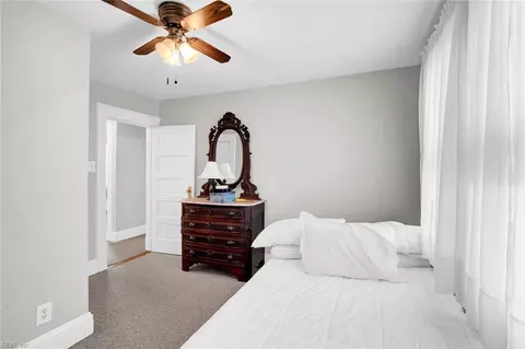 Bedroom - 159 Columbia Ave, Hampton, VA 23669 photo 4 of 9