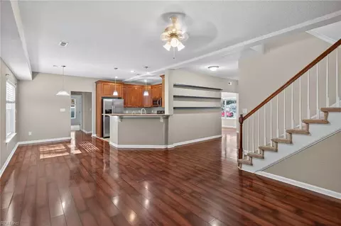 928 Scenic Blvd, Chesapeake, VA 23322