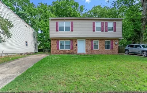 858 W 37th St, Norfolk, VA 23508