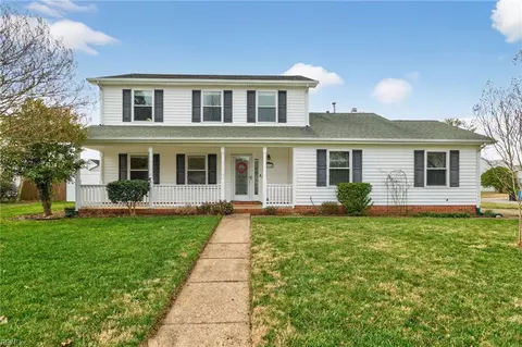 833 Daimler Dr, Virginia Beach, VA 23454